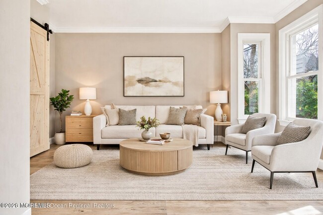 Photo - 907 Bond St Unit 1