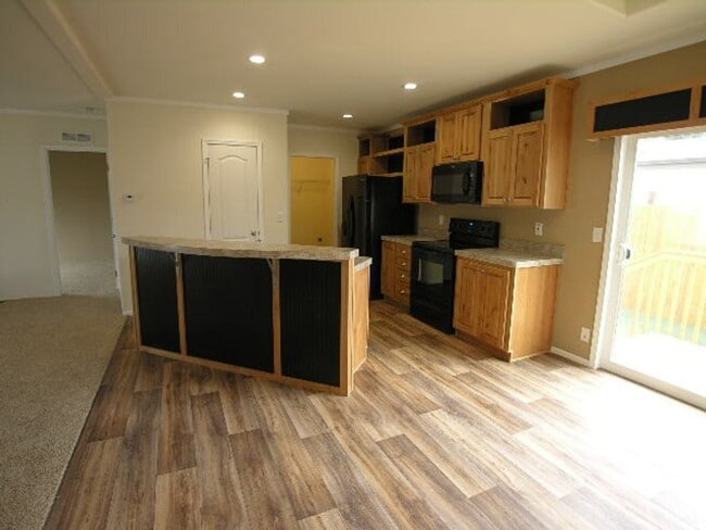 Photo - 3bd/2 bath mobile home available 10/10