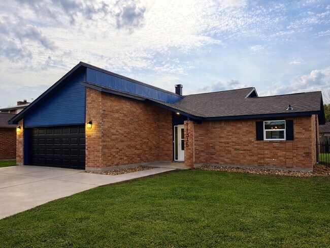 Photo - 11315 Paramount Ln