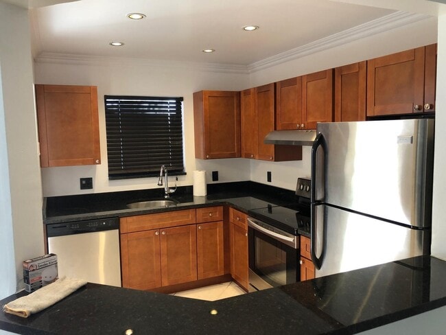 Photo - 21911 Lake Forest Cir Unit 204