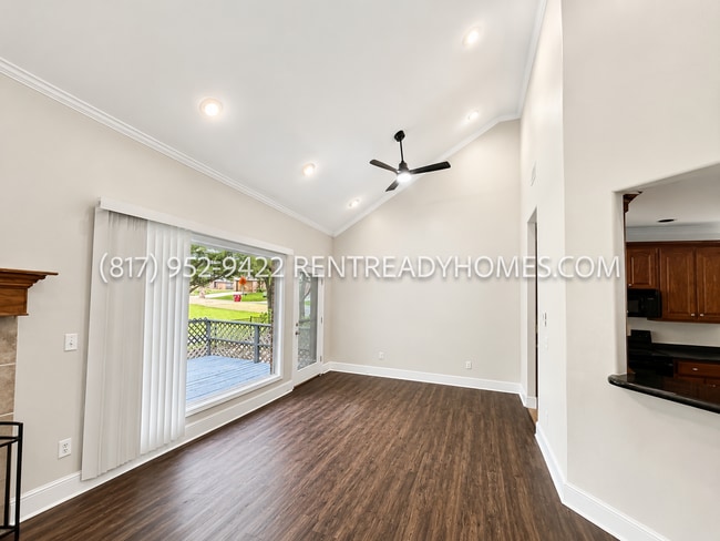 Photo - 4901 Lakeside Dr