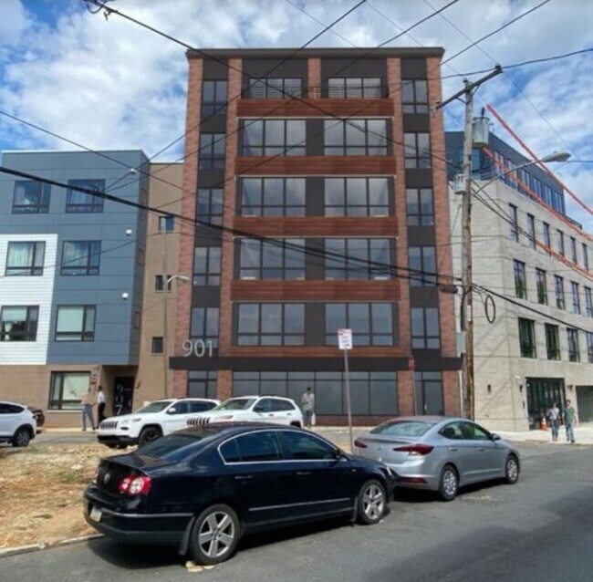 One Bed Student Apartments for Rent Near Saint Joseph's University