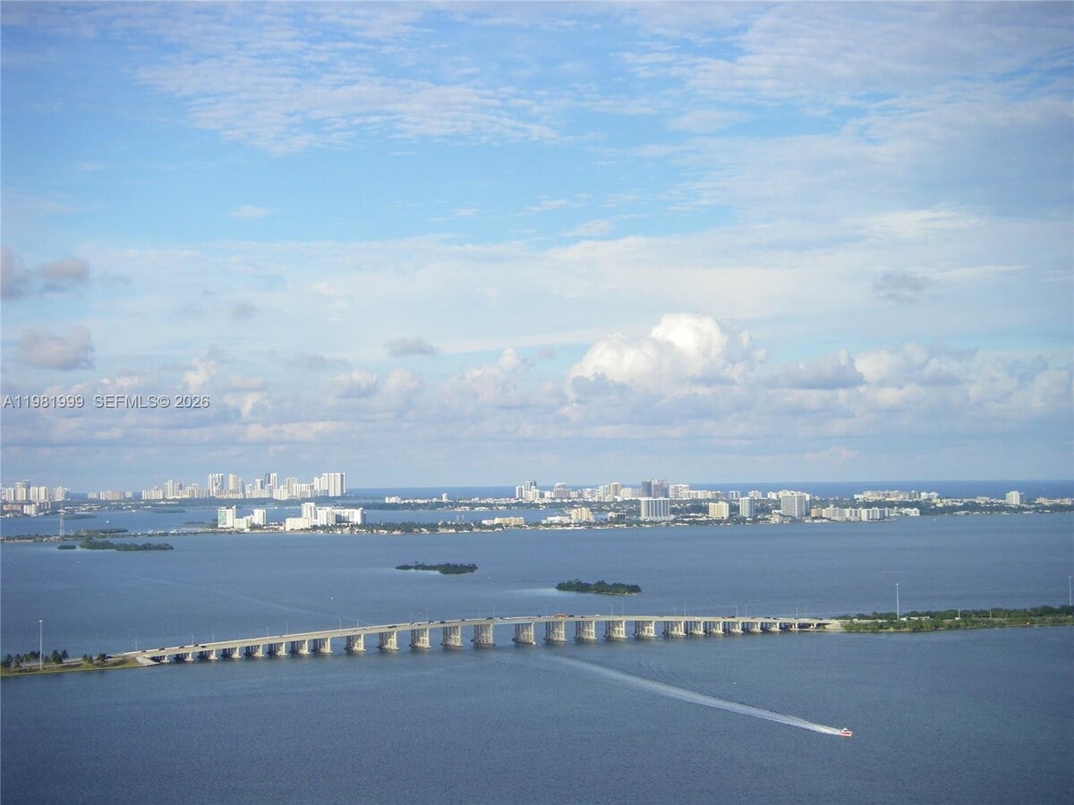 Photo - 1750 N Bayshore Dr Unit 5307