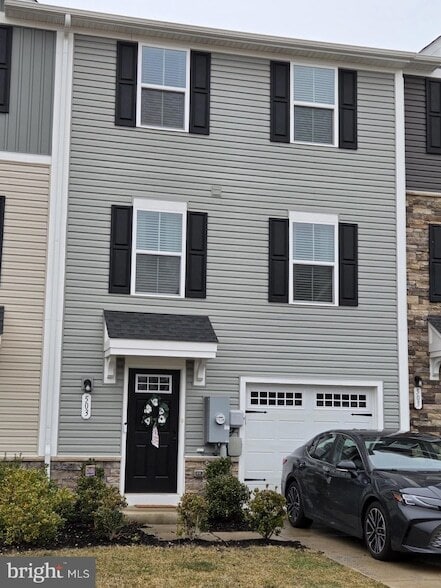 Building Photo - 503 Williams St