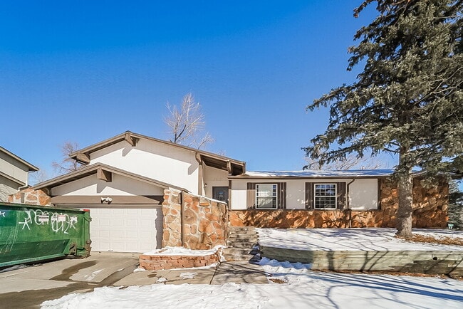 Building Photo - 3818 S Helena Way