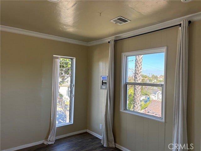 Photo - 658 W Walnut Ave