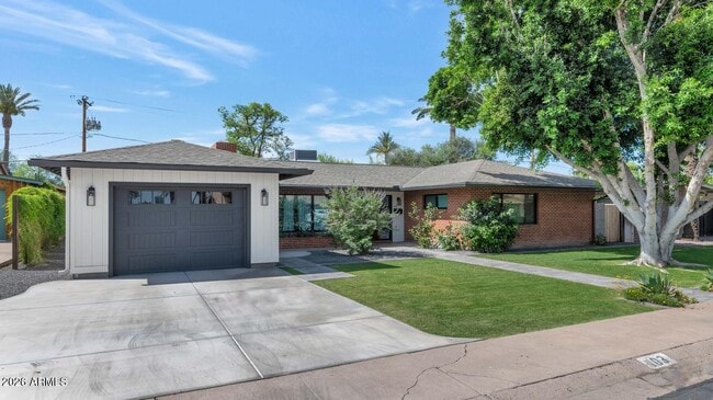 Building Photo - 103 W Palmcroft Dr