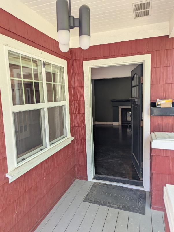 Photo - 816 Washington St