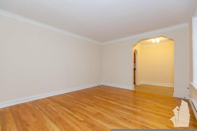 Photo - 1 bedroom in Chicago IL 60657 Unidad 301