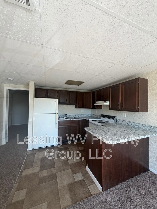 Building Photo - 139 Clayton Ave Unit 10C