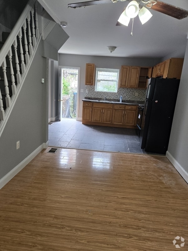Building Photo - 608 E Wensley St Rental
