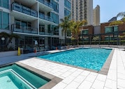 325 7th Ave Unidad The Legend Unit 302