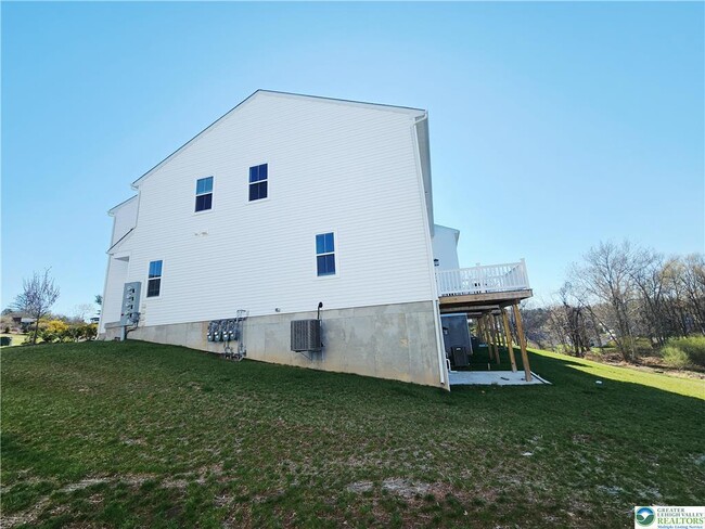 Photo - 7699 Clayton Ave