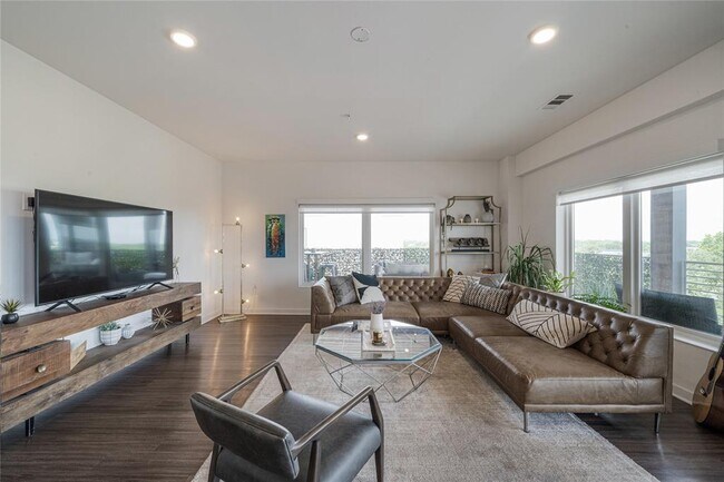 Photo - 4361 S Congress Ave Unidad 531