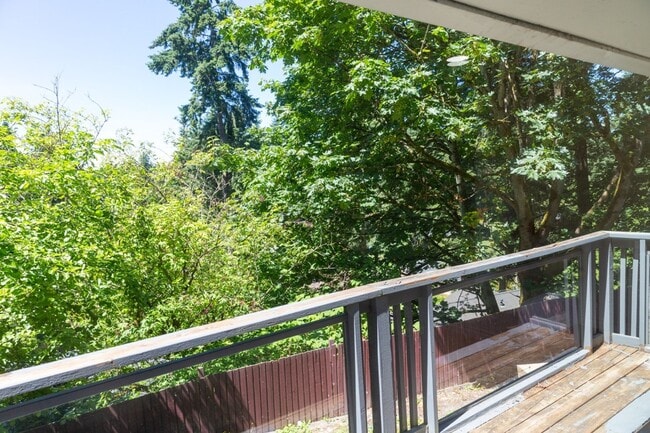 Photo - 17305 Dayton Ave