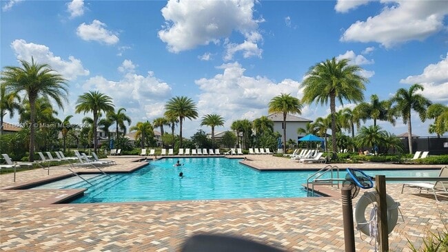 Photo - 5645 Agostino Way