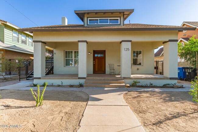 Photo - 125 N 11th Ave Unit B