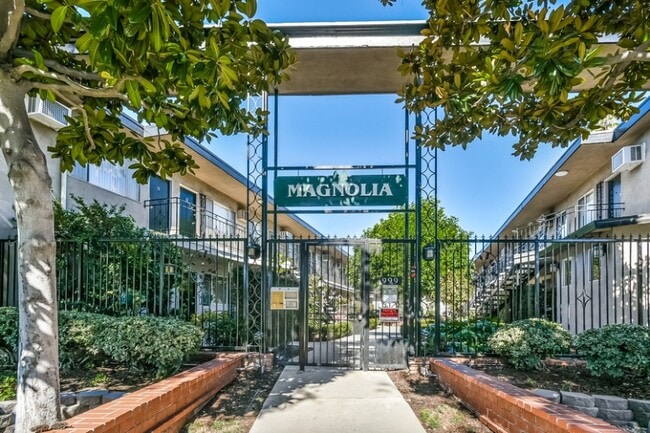Photo - 999 Locust St Apartment Unit 10