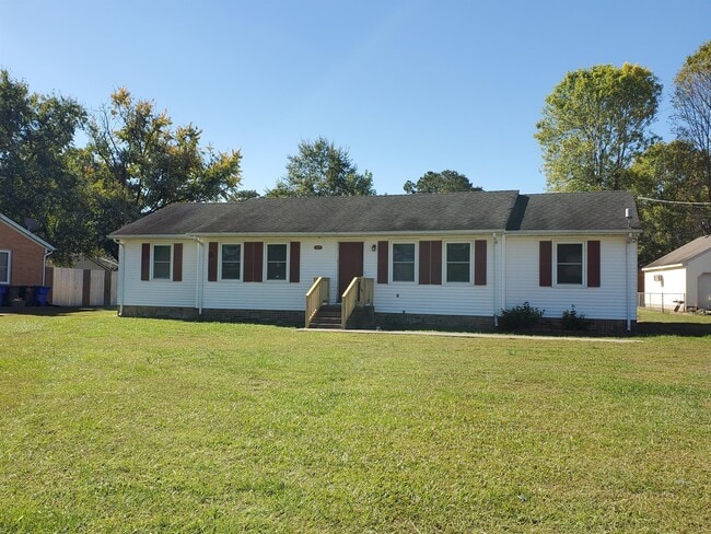 Photo - 231 Crescent Dr House