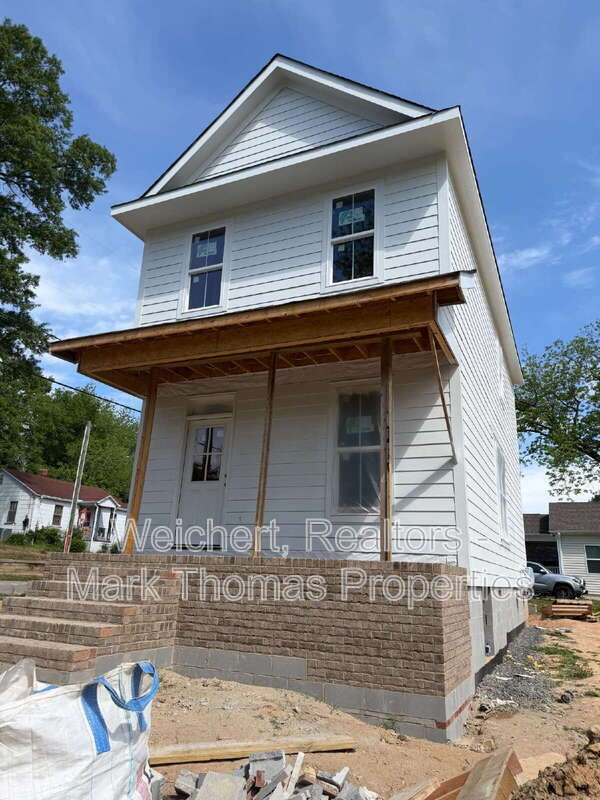 Photo - 1203 Fern St