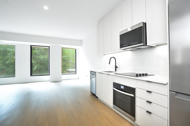 Photo - 1270 Rue Sherbrooke E