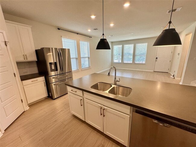Photo - 162 Diamond Point Dr