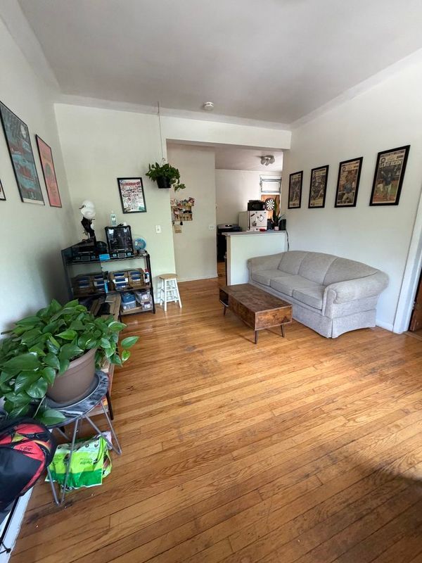 Photo - 923 W Waveland Ave Unit 2D