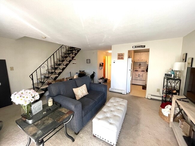 Building Photo - 24 Highland Ave Unit 12