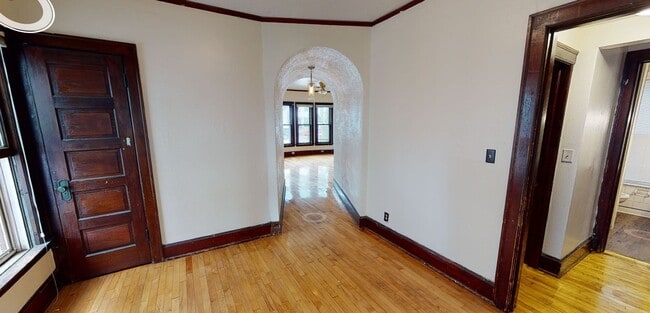 515 W Washington Ave Unit House