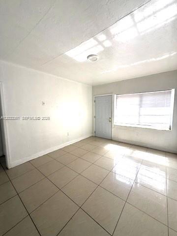 Building Photo - 760 SE 7th Ave Unit 760