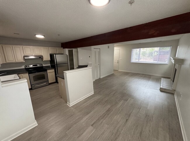 650 Walden Cir