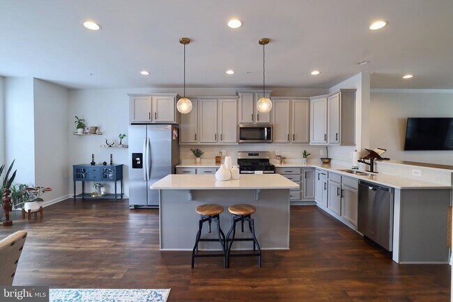 Photo - 7517 Van Allen Ln