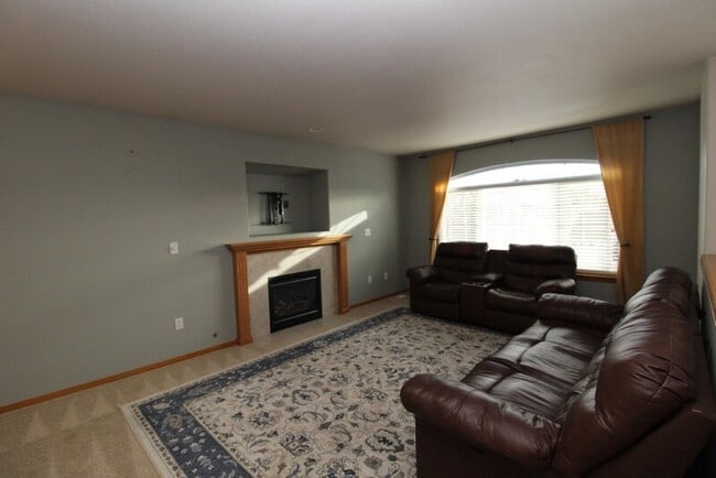 Photo - 2529 97th Pl SE