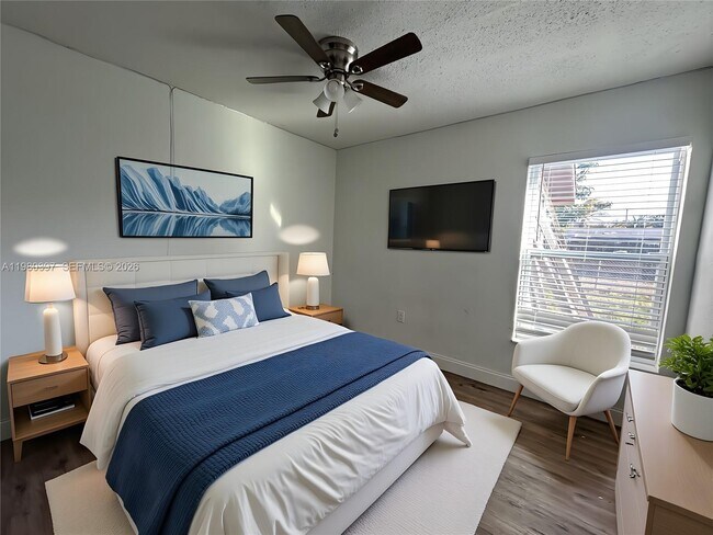 Photo - 5884 S 38th St