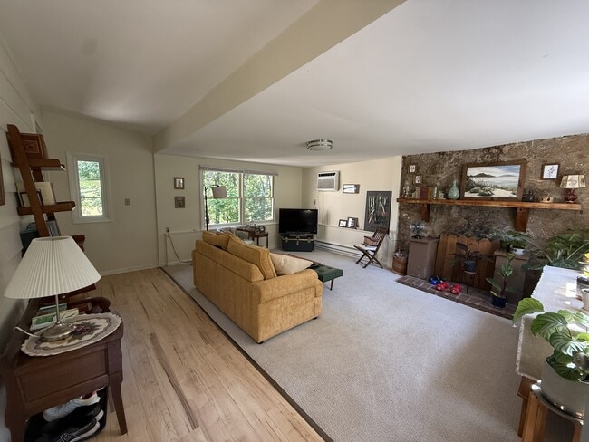 1059 Wolf Trap Rd