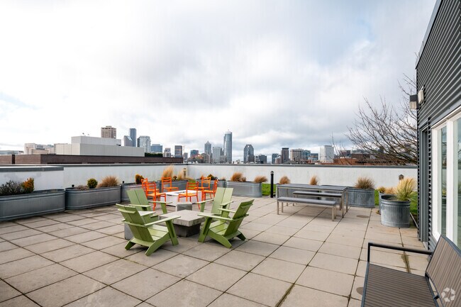 Rooftop Deck