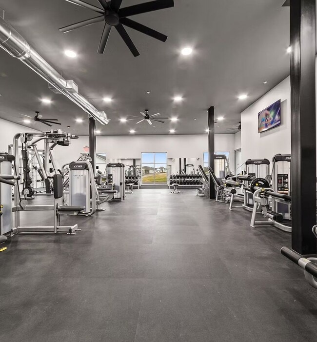 Photo - 315 Sandstone Ave