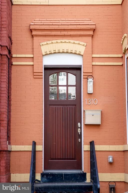 Photo - 1310 Riggs St NW