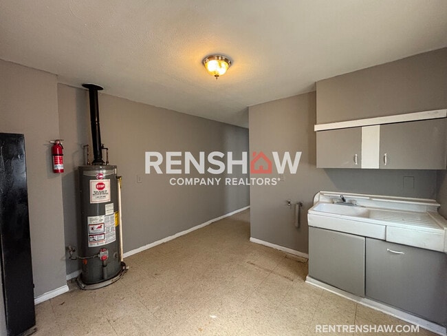 Photo - 3203 Jackson Ave