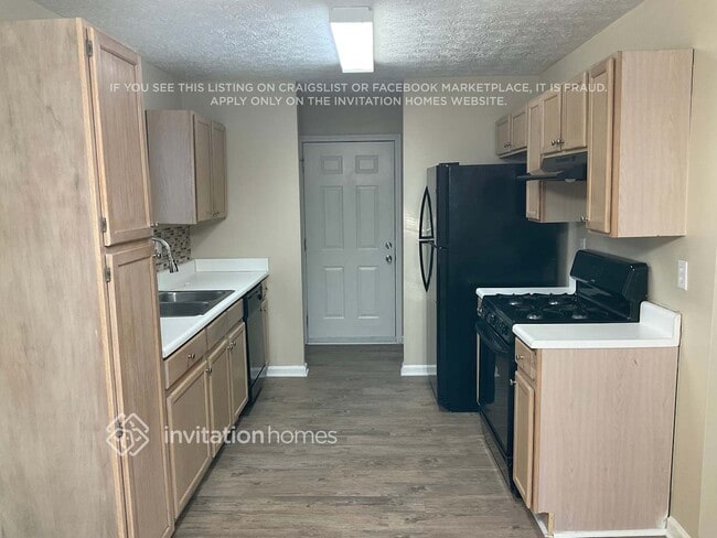 Photo - 8487 Misty Creek Cir