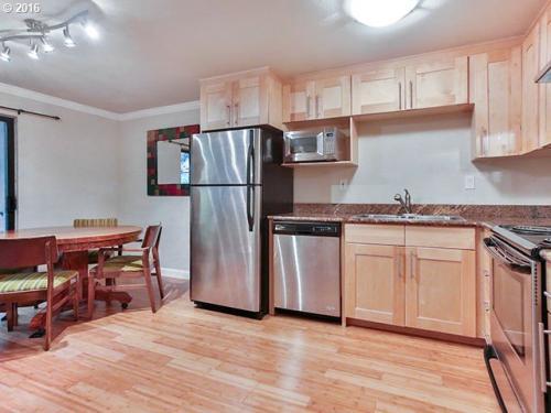 Photo - 7929 SW 40th Ave Unit D