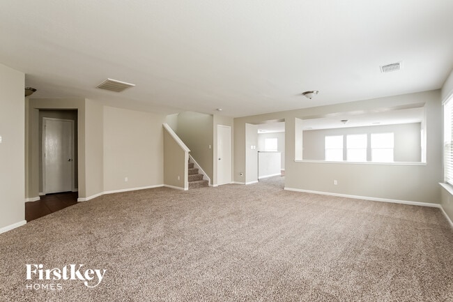 Photo - 339 Remington Harbor Ct