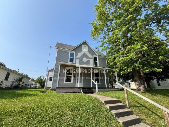 Building Photo - 1013 W 4th St Rental