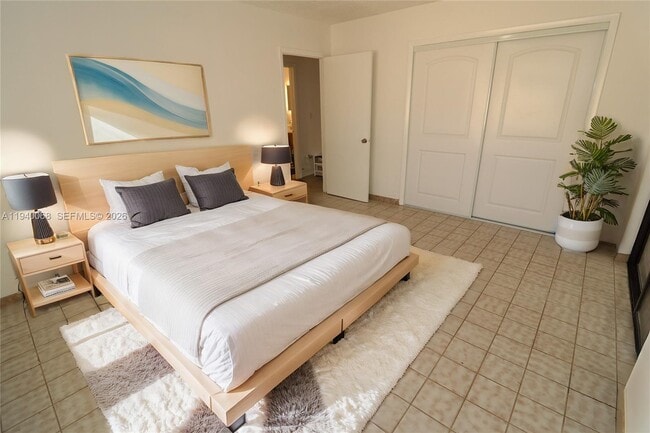 Photo - 1348 SW 2nd St Unit 8