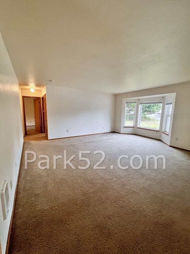 Photo - 2 Bedroom 1 Bathroom Tacoma Duplex Unit 903