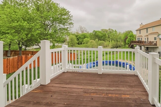 Photo - 547 Gentle Breeze Dr