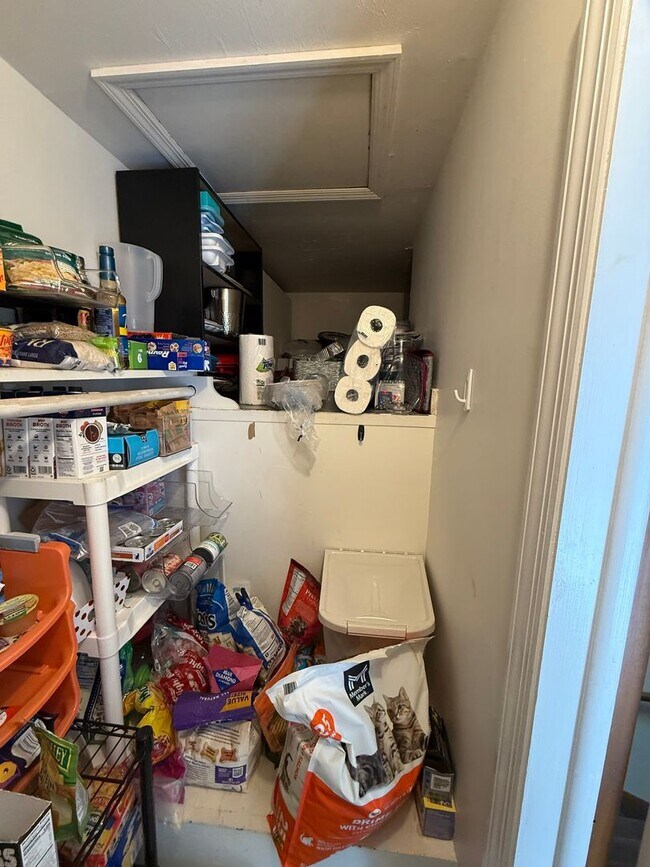 5240-5242-5242 Old Oxford Ln Unit 5242