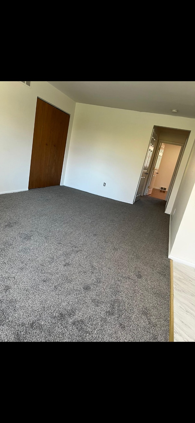 Photo - 1128 Easton Rd Unit 1