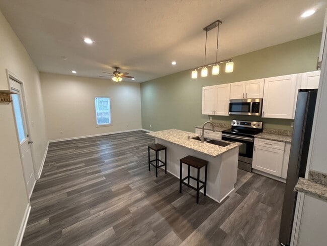 Photo - 440 Terrace Ave