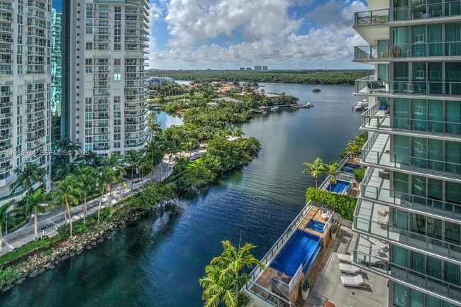 Building Photo - 250 Sunny Isles Blvd Unit 3-1404